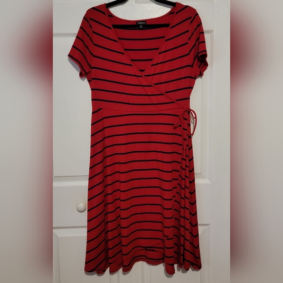 torrid Dresses & Skirts - 0X Torrid Classic Stripe Red & Navy Dress Faux wrap skater